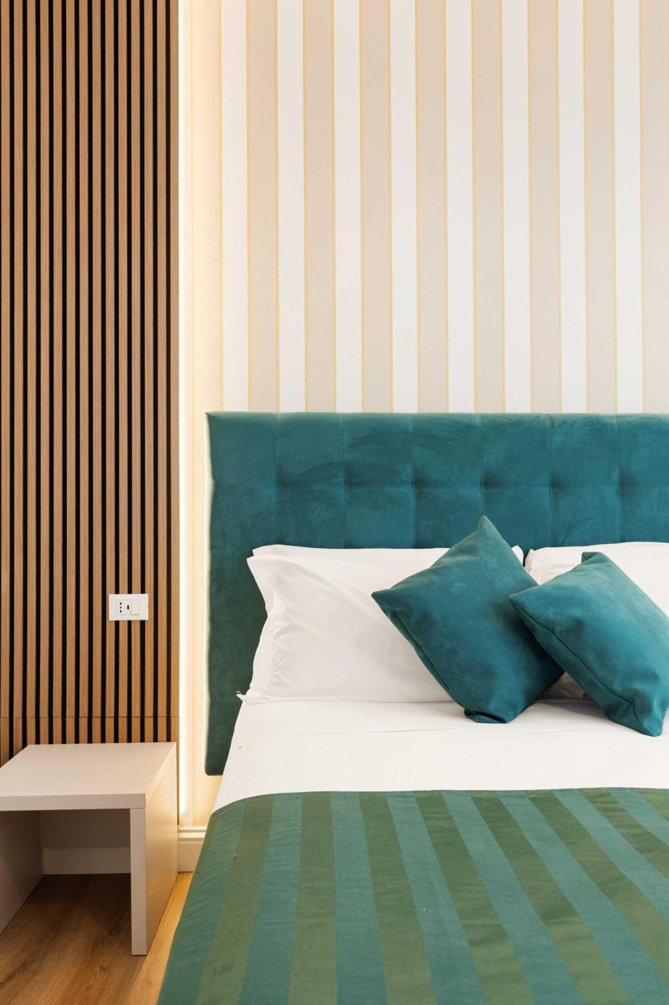 Отель Albadea Deluxe Рим Экстерьер фото